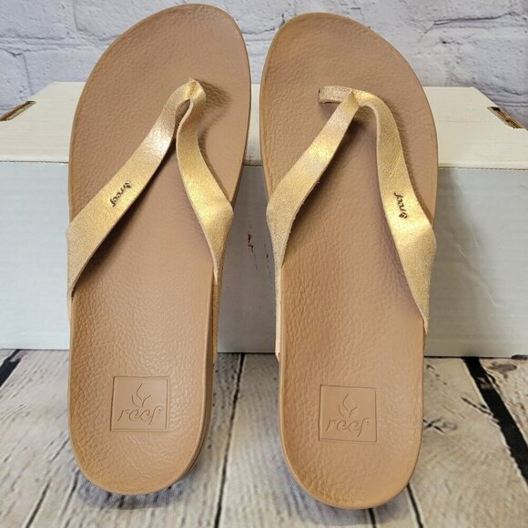 Reef  Cushion Court Womens Flip Flops - Picture 1 of 5